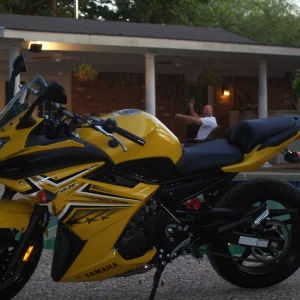 Donny can't reach the handlebars