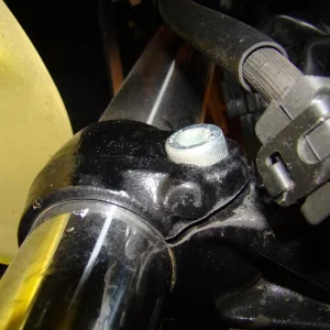 How to install the Roaring Toyz FZ6R Lowering Link