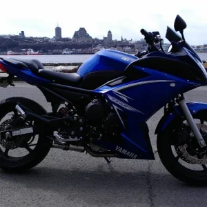 Quebec City blue FZ6R