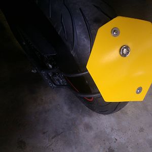 Yellow FZ6R with Custom Mud Flap
