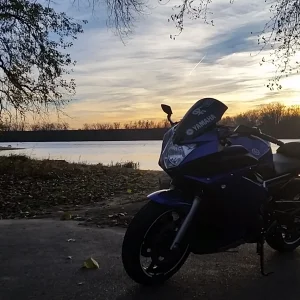 09 FZ6R Lakeside