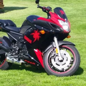 My 2013  FZ6R