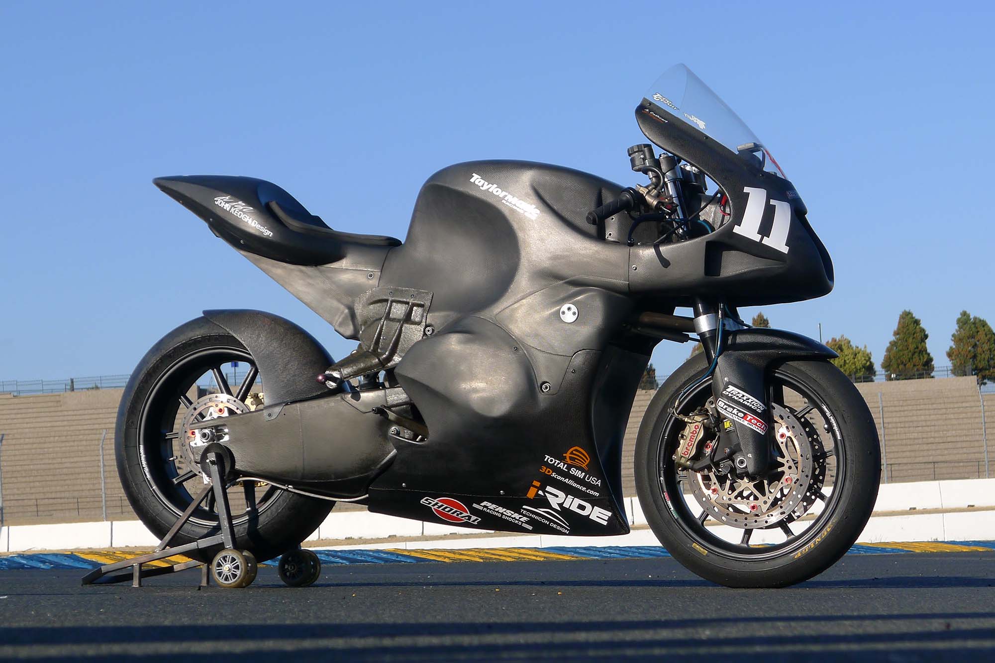 Taylormade-Carbon2-moto2-race-bike-01.jpg