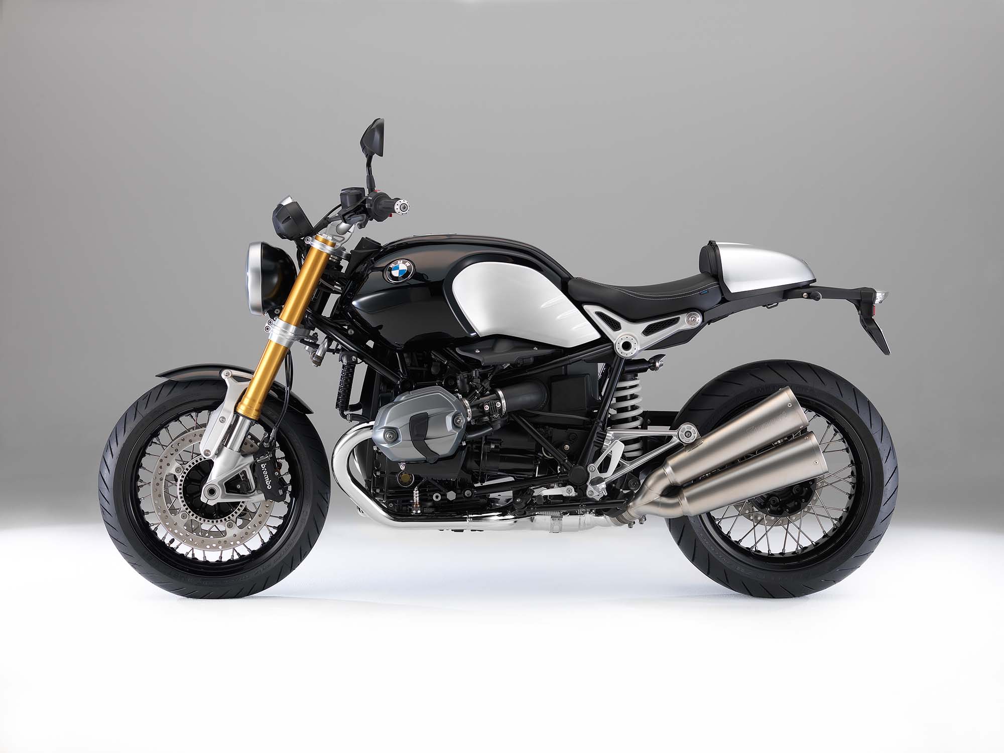 BMW-R-NineT-studio-37.jpg