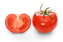 250px-Bright_red_tomato_and_cross_section02.jpg