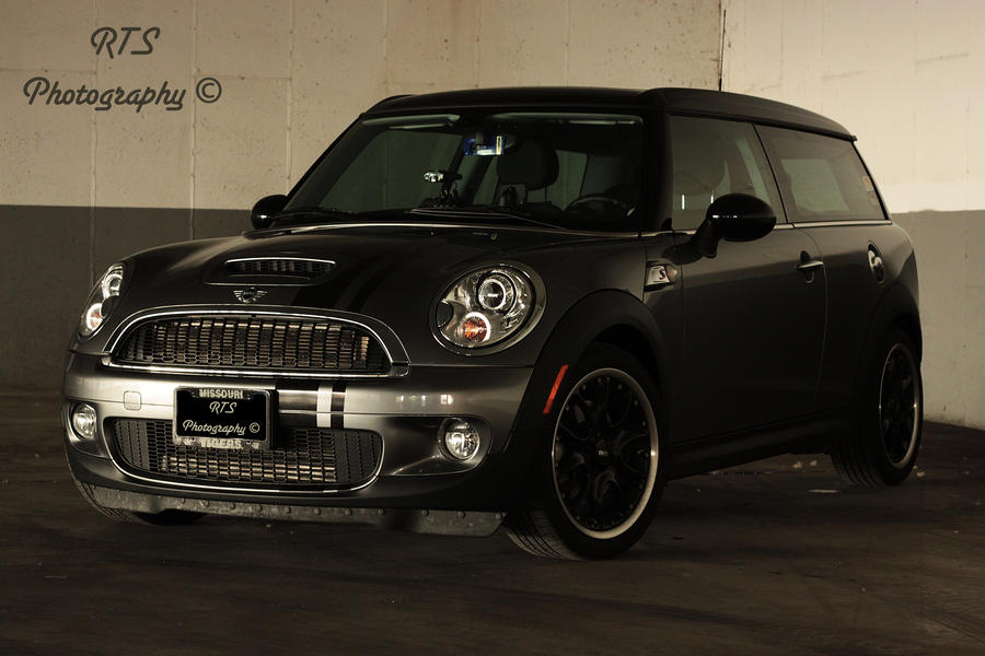 mini_i_by_spoots2013-d3irs8s.jpg